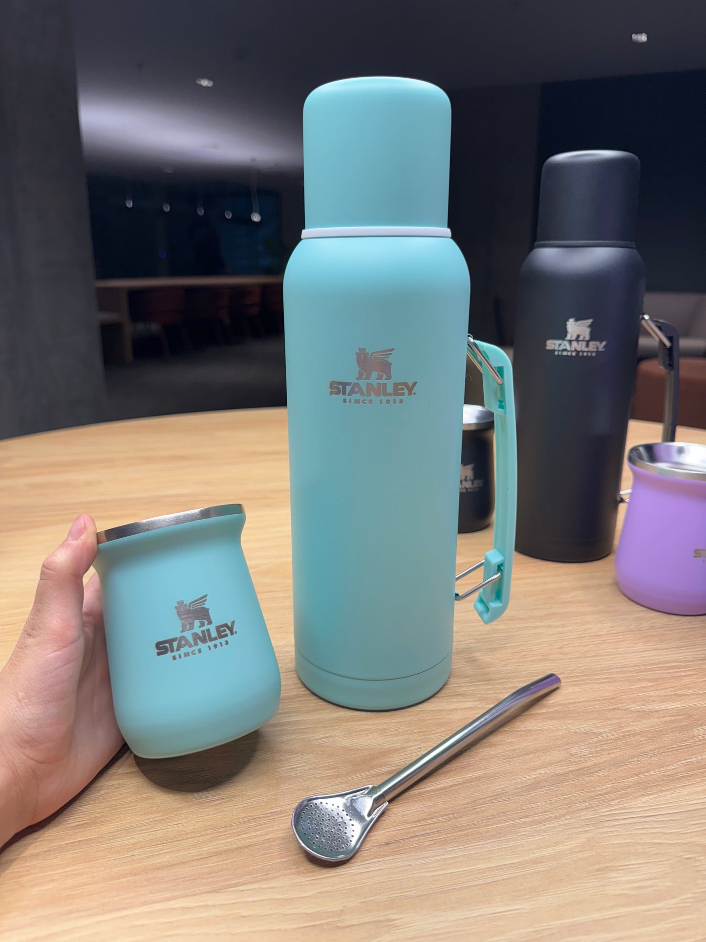 Promo 3×1 Stanley: Termo + Mate + Bombilla